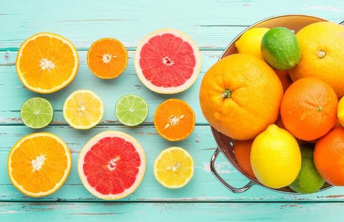 Frutas cítricas y vitamina C.
